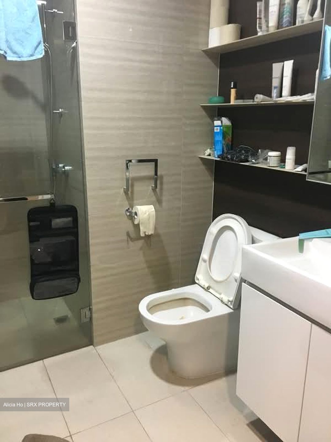 Sky Vue (D20), Condominium #621114231
